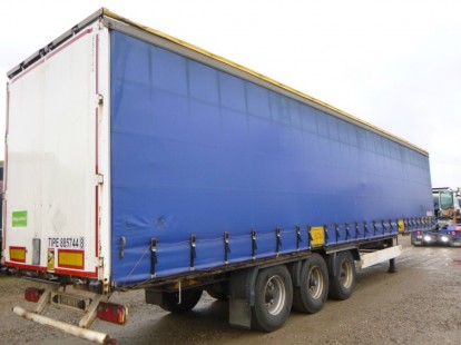 Полуприцеп штора Krone 284067 Полуприцеп штора Krone 284067